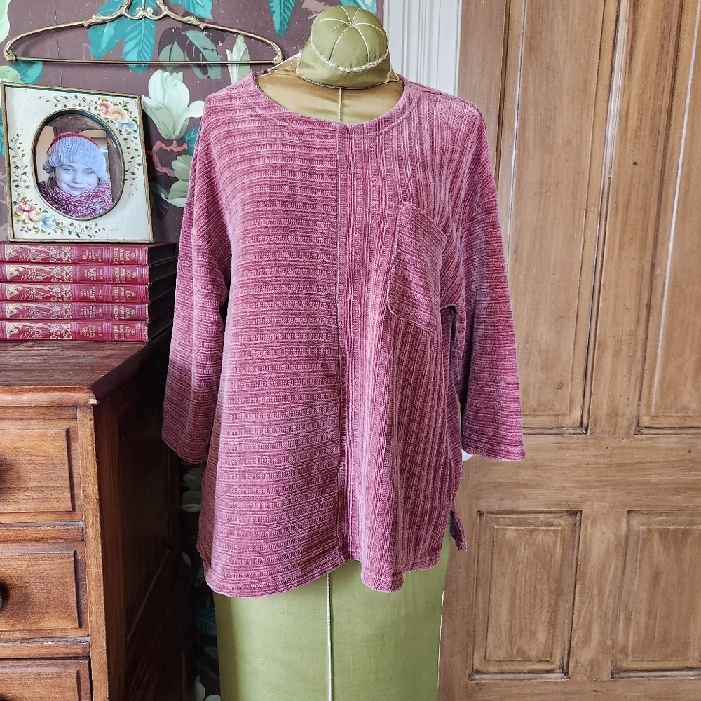 Cathy Daniel's Ribbed Top Large